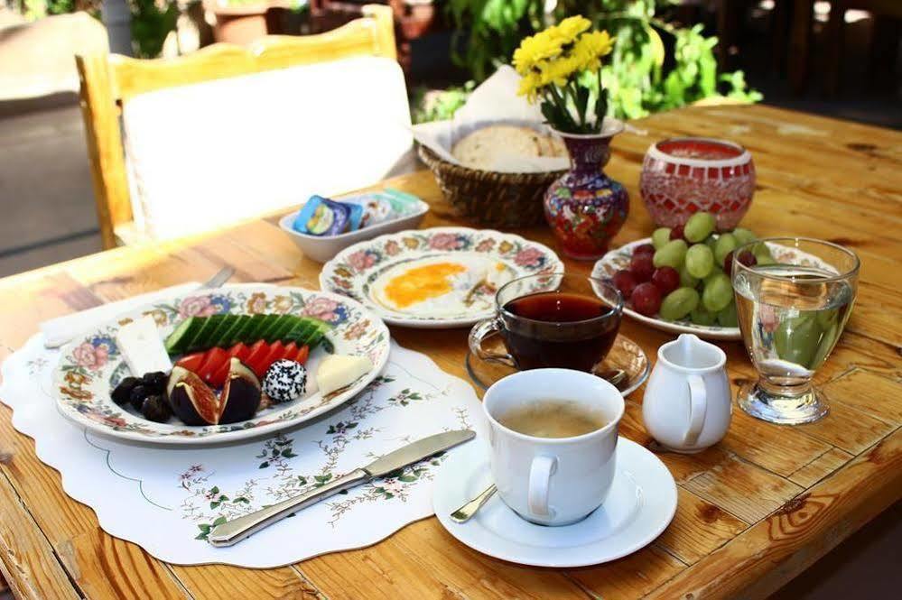 Hotel Zurich Antalya Bagian luar foto